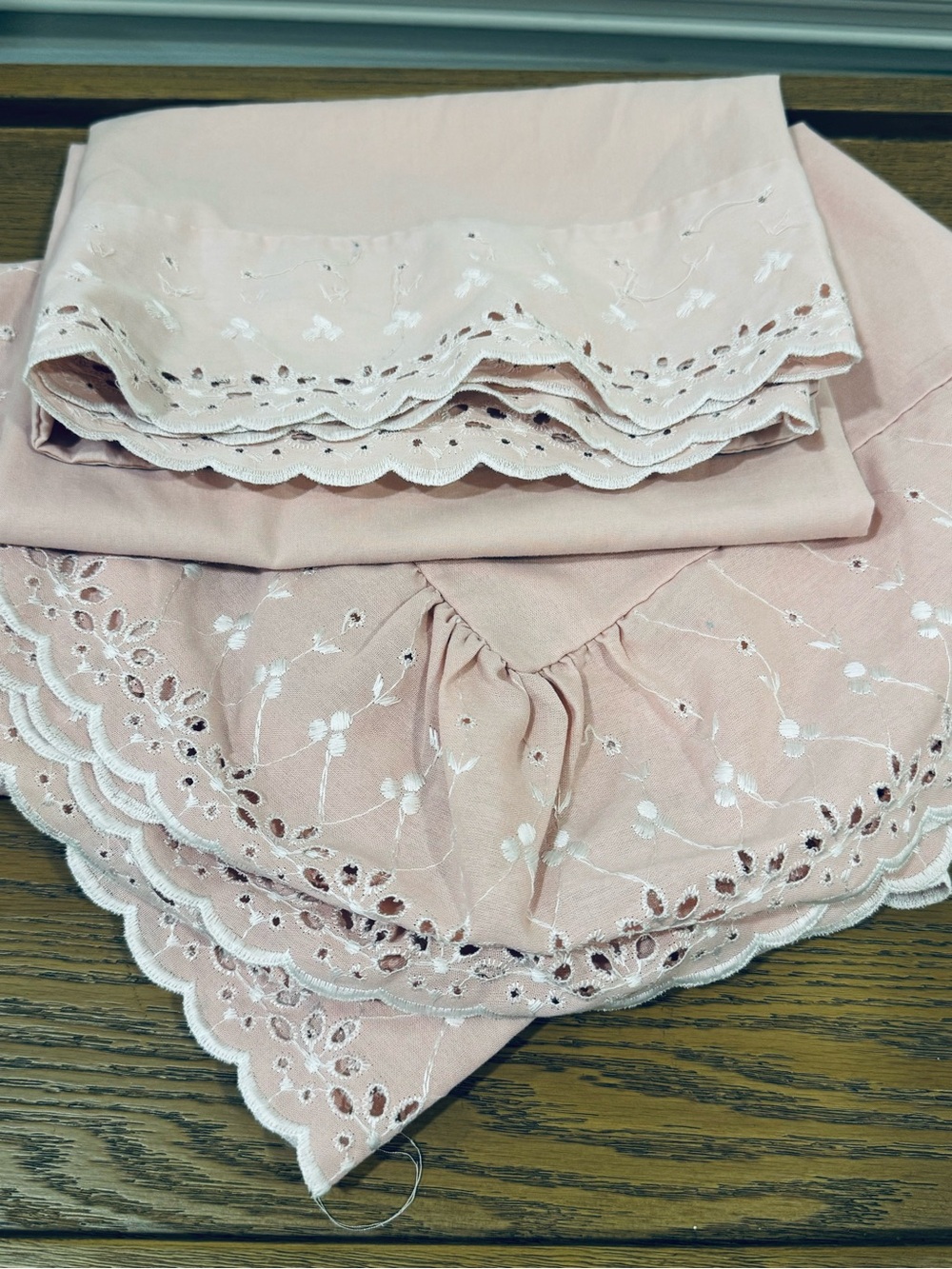 Vintage Lady Pepperell |  Embroidered Scalloped Edge  Set off 3 Pillow Covers
